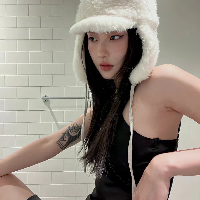 别人辛苦修炼我直接无敌